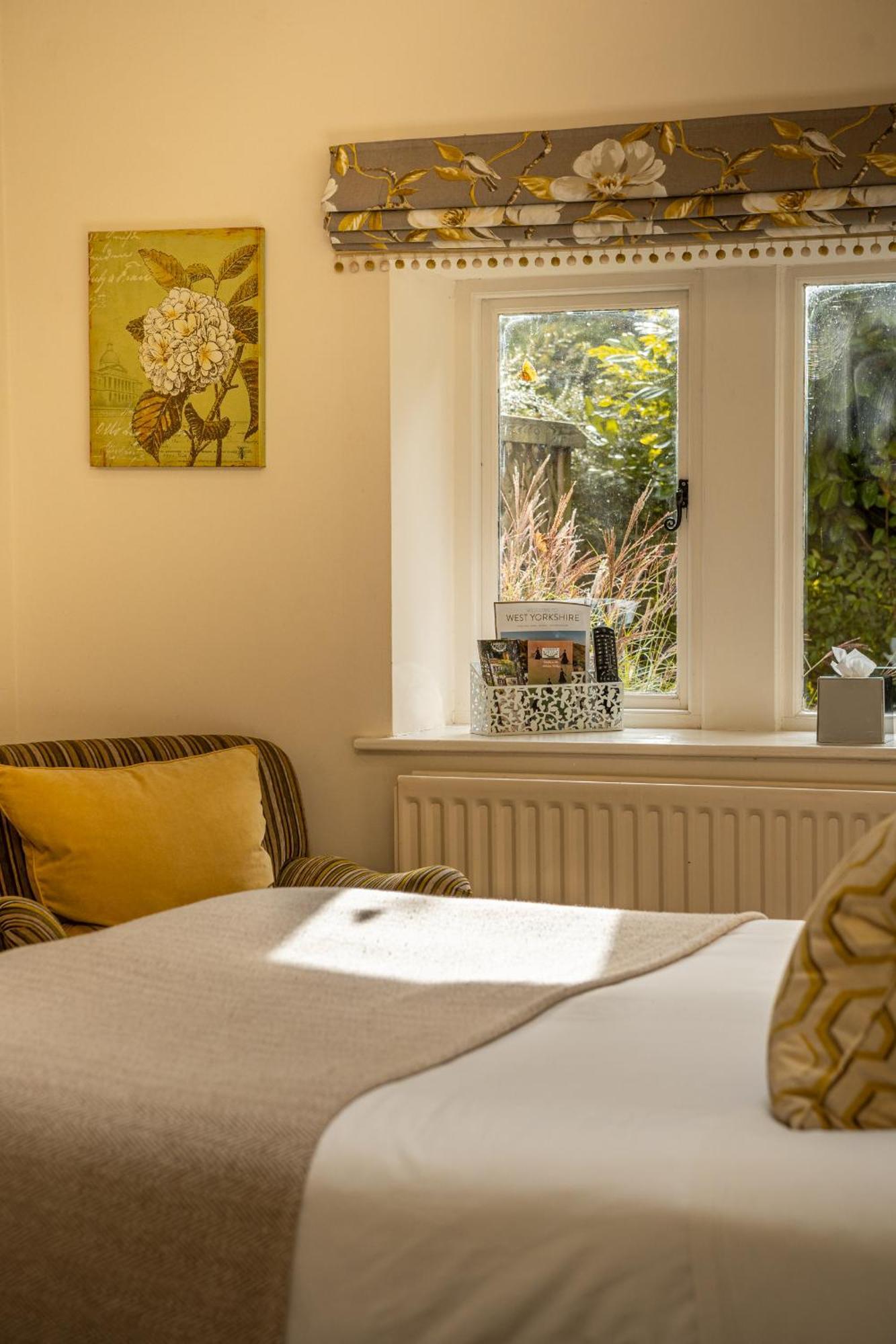 Shibden Mill Inn Halifax Bagian luar foto